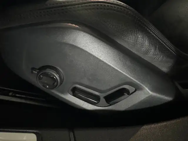 Volvo S60 view 15
