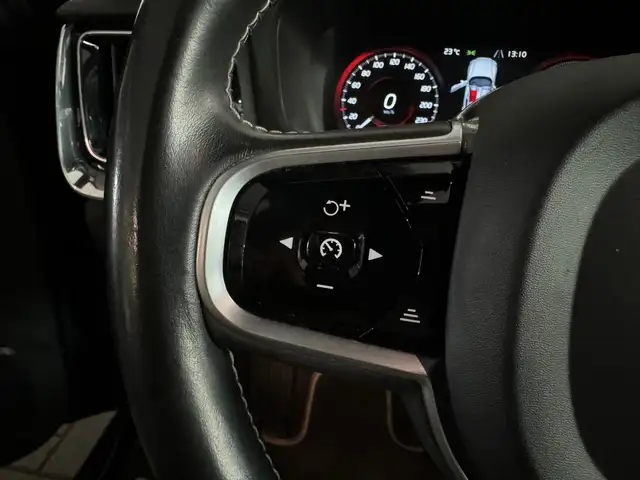 Volvo S60 view 13
