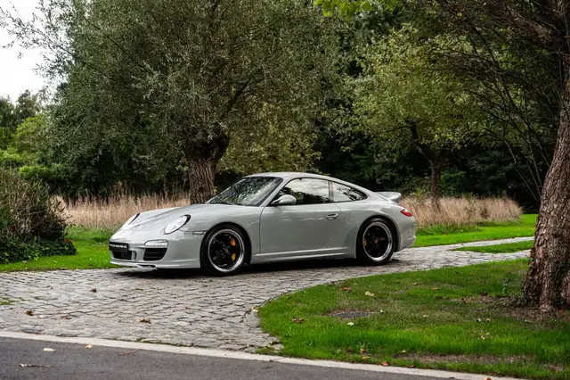 Porsche SPORT CLASSIC / 1 OF 250 / COLLECTOR ITEM / ONLY 7100 KM / SPORT S