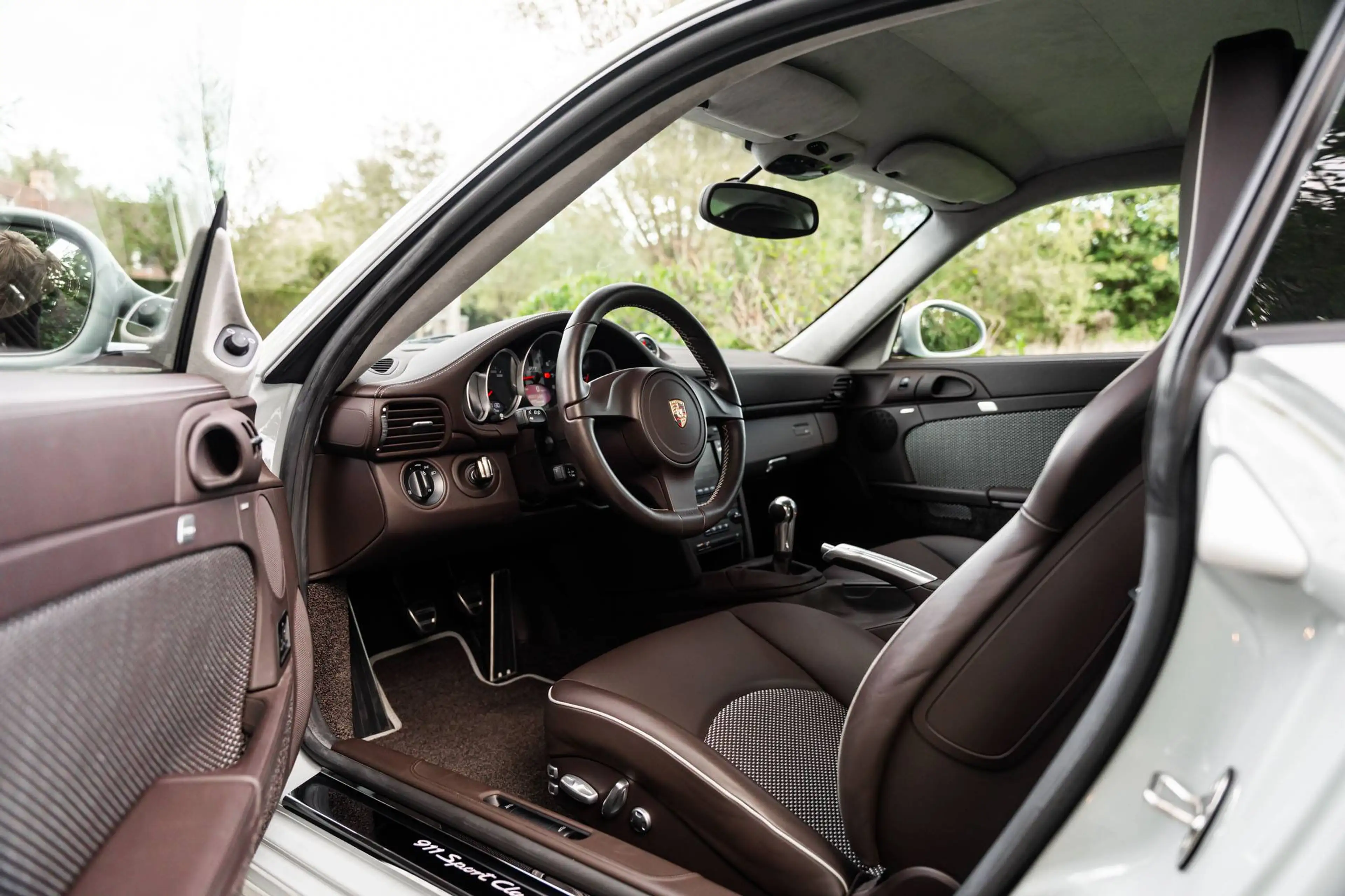 Porsche 997 SPORT CLASSIC / 1 OF 250 / COLLECTOR ITEM / ONLY 7100 KM / SPORT S — photo 14