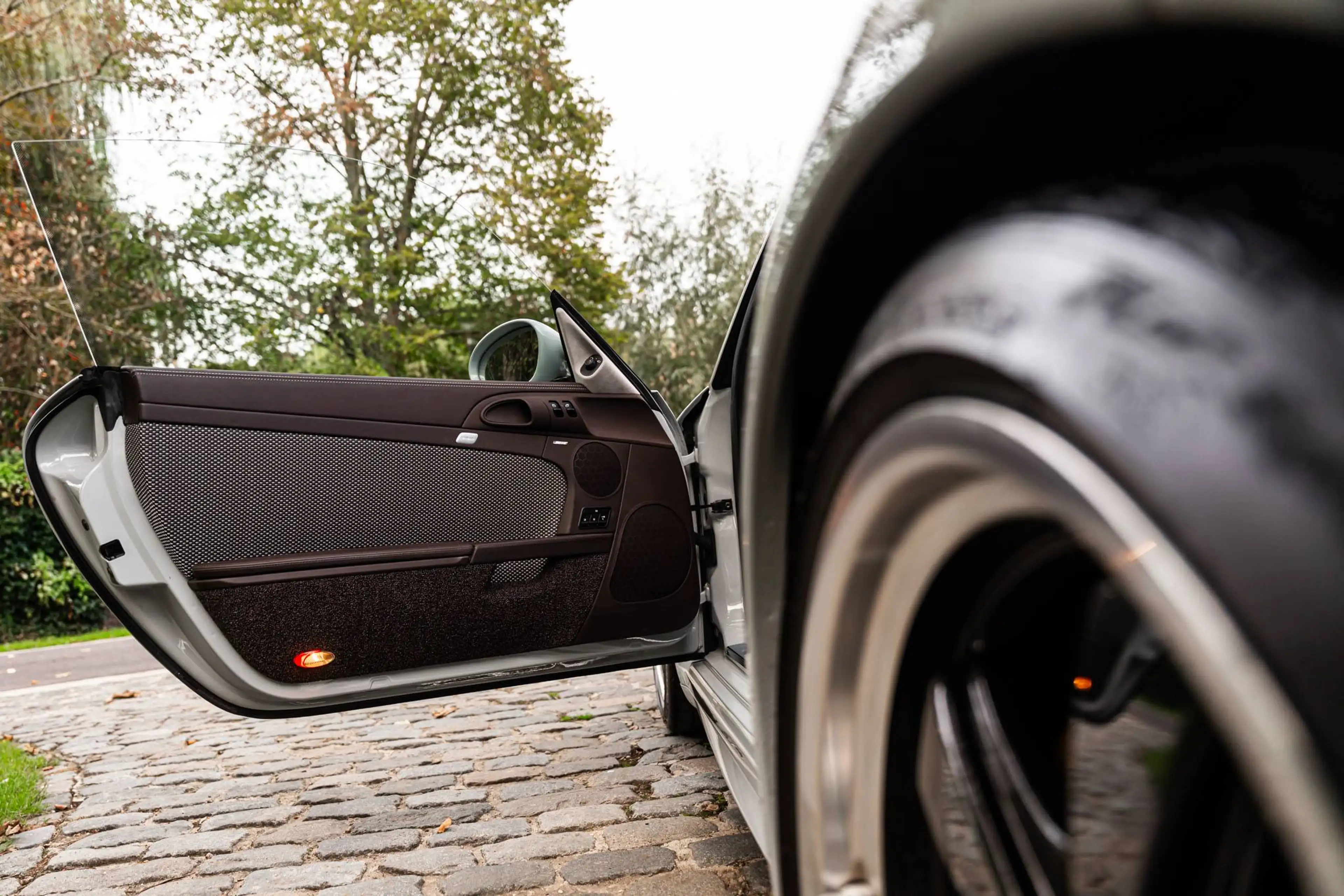 Porsche 997 SPORT CLASSIC / 1 OF 250 / COLLECTOR ITEM / ONLY 7100 KM / SPORT S — photo 13