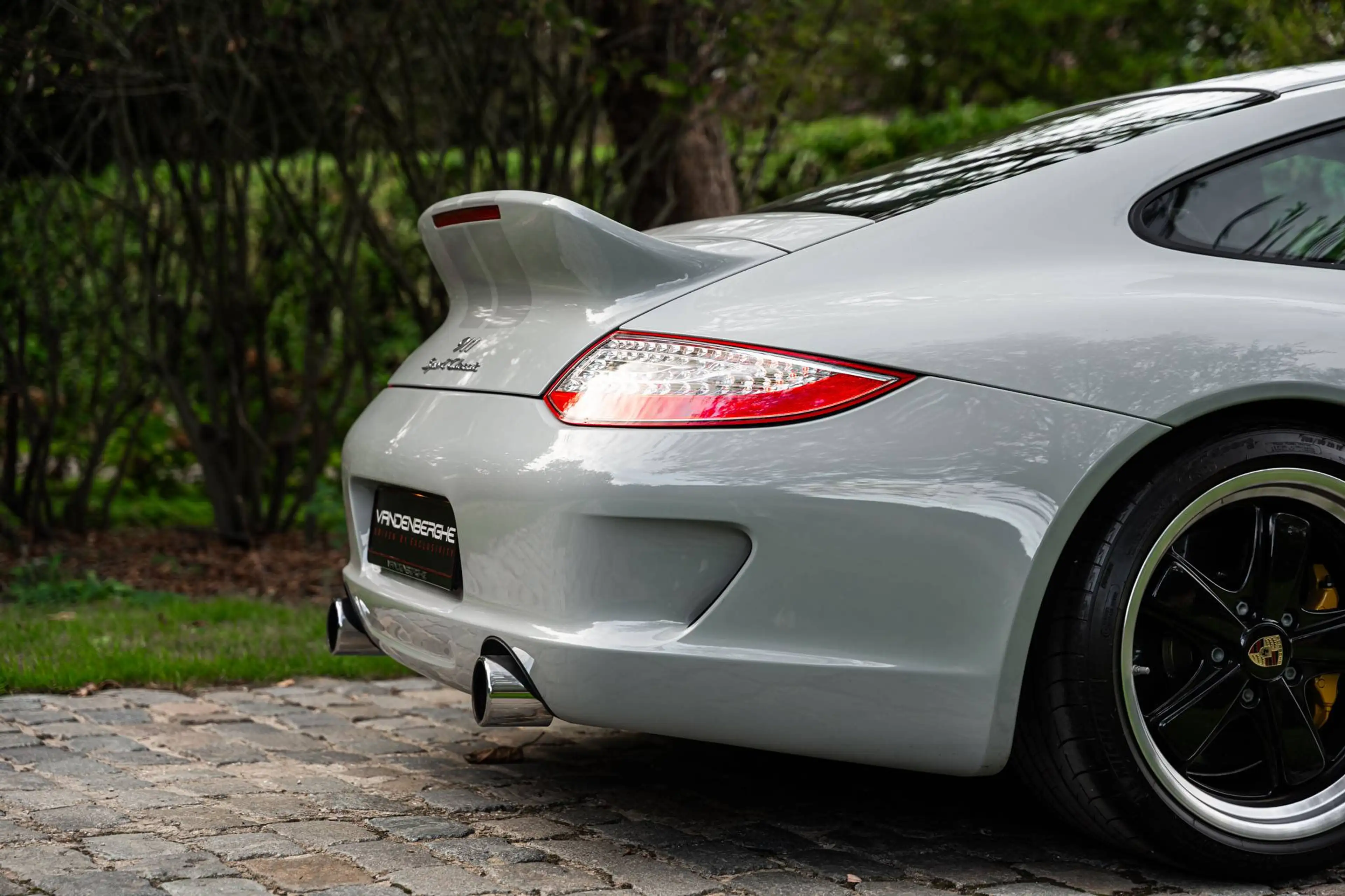 Porsche 997 SPORT CLASSIC / 1 OF 250 / COLLECTOR ITEM / ONLY 7100 KM / SPORT S — photo 10