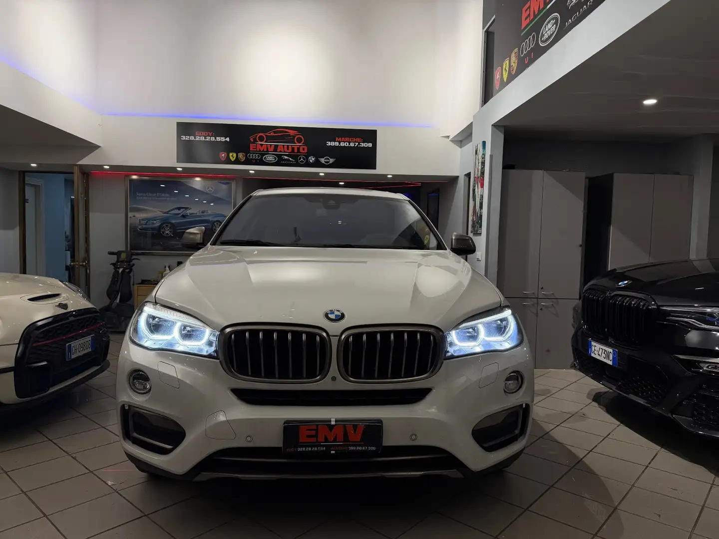 BMW X6 X6 xDrive30d 249CV Weiß - 2