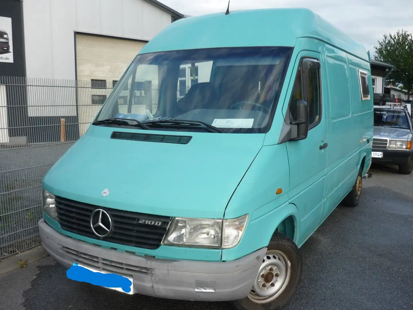 Mercedes-Benz Sprinter 210 D - 1