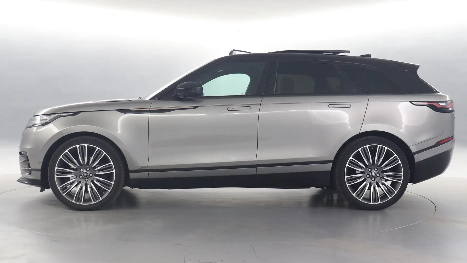 Land Rover Range Rover Velar 3.0 V6 AWD FE First Edition Full Option NEDERLANDS Grey - 2