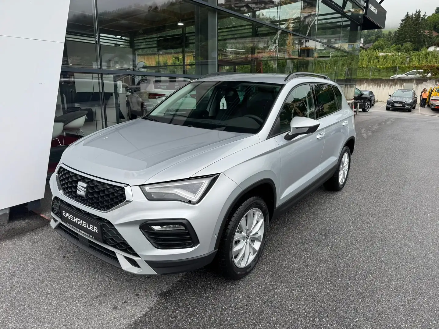 SEAT Ateca Style 1.0 TSI Silber - 1