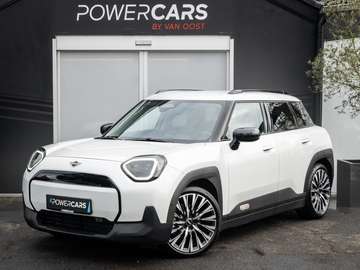 E Classic Trim | Camera | Comfort | HUD