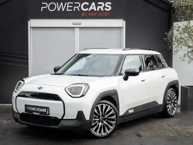 MINI Aceman E Classic Trim | Camera | Comfort | HUD