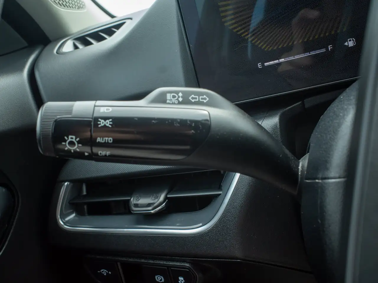 Kia K4 снимка Kia K4