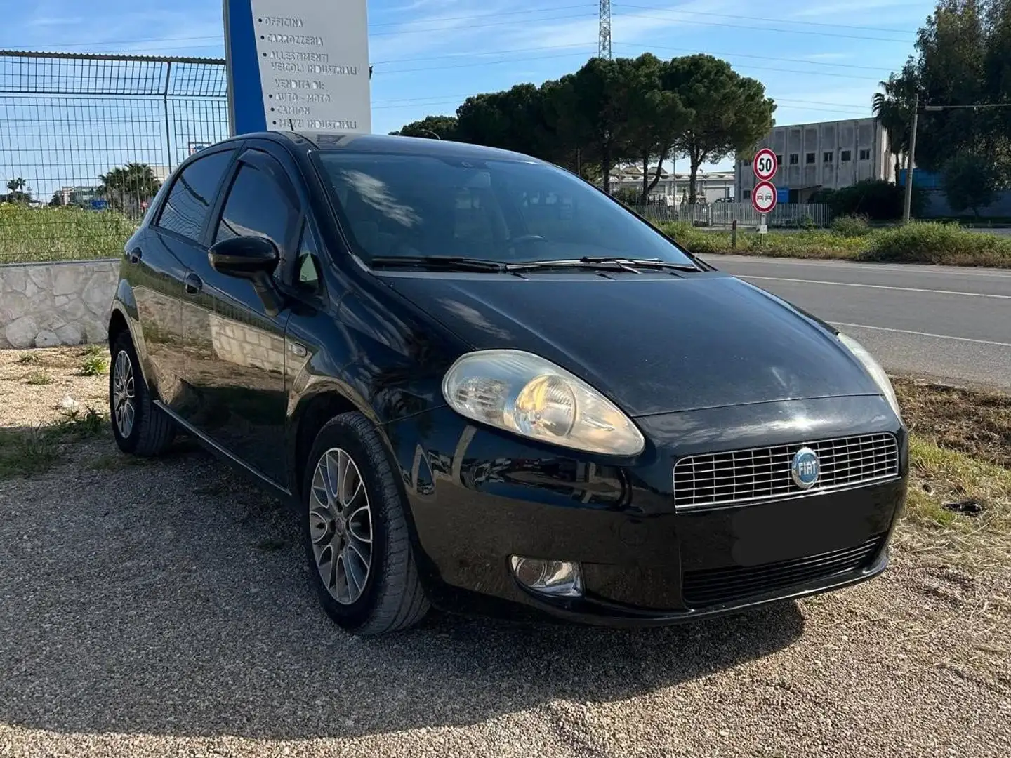 Fiat Grande Punto Grande Punto 5p 1.9 mjt Emotion 120cv 6m Nero - 1