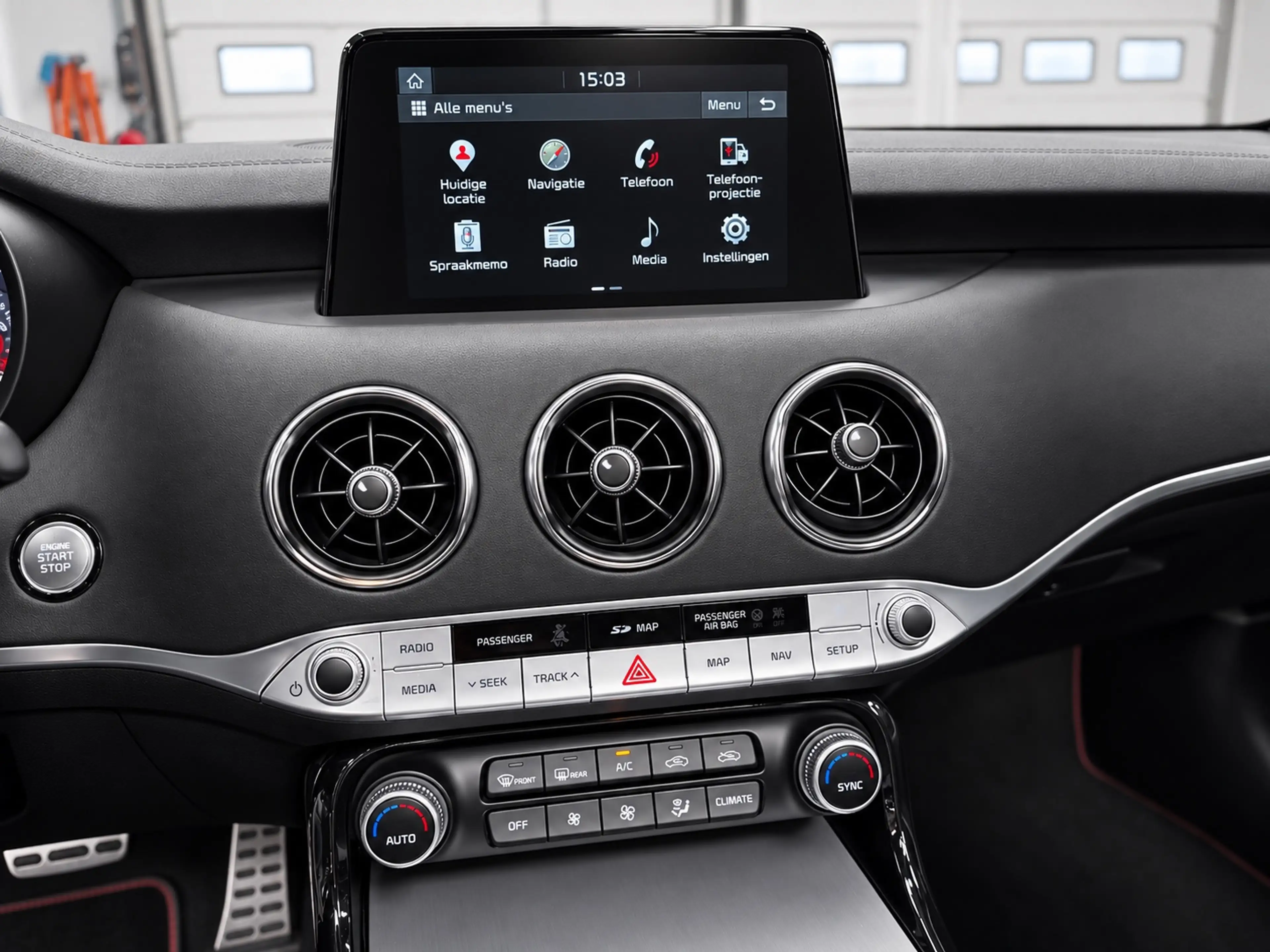 Kia Stinger 3.3 V6 T-GDI AWD GT | 370pk| Keyless| Pano — photo 20