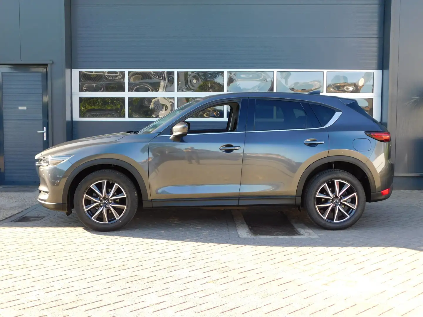 Mazda CX-5 2.5 SkyActiv-G 194 Luxury | LED/Clima/Bose/Memory Grijs - 2