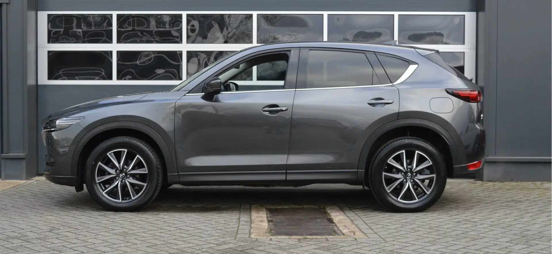 Mazda CX-5 2.5 SkyActiv-G 194 Luxury | LED/Clima/Bose/Memory Grijs - 2