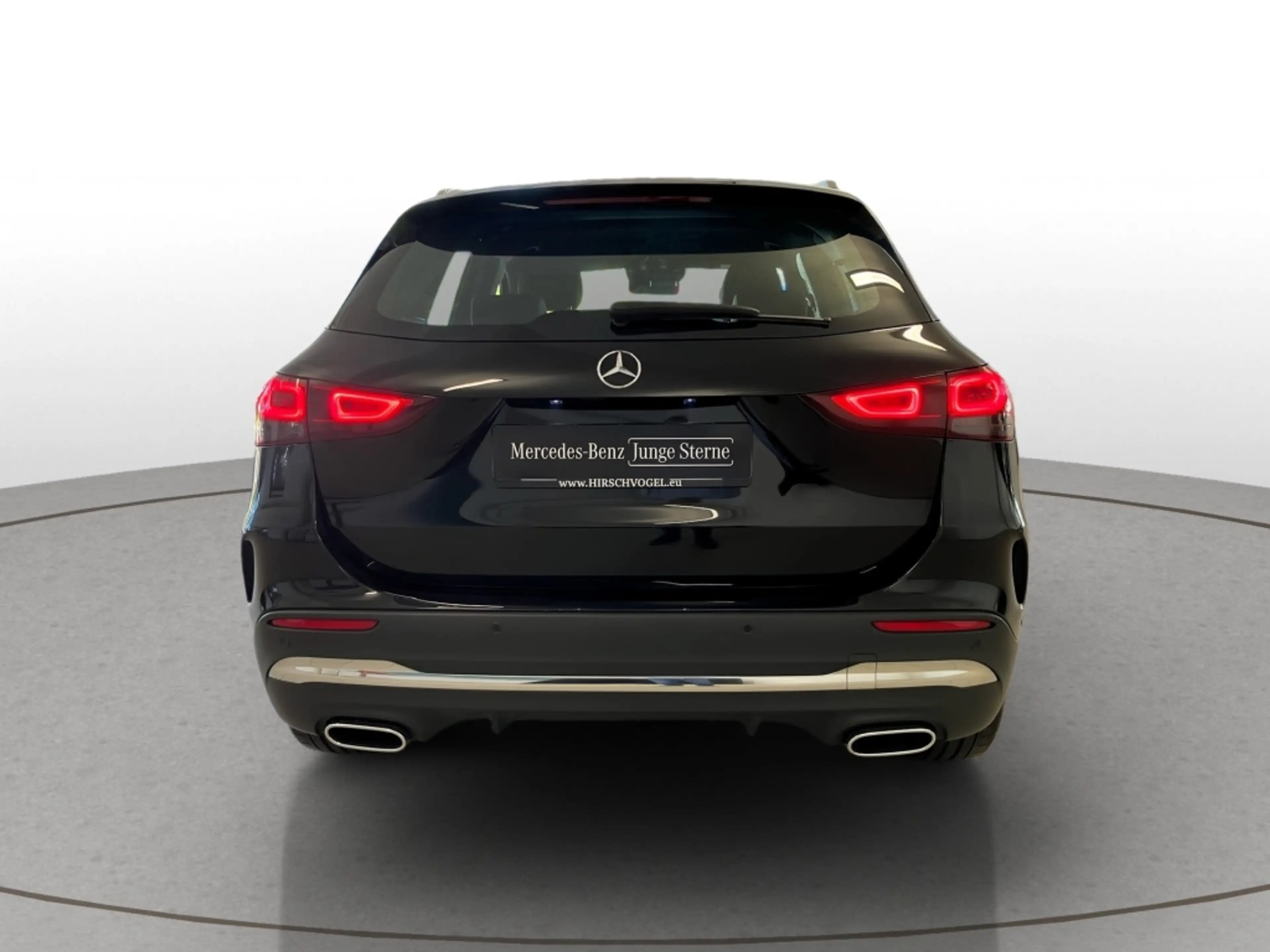 Mercedes-Benz GLA 220 d 4M AMG-Line+AHK+DISTRON+HUP+KEYLESS-GO — photo 6