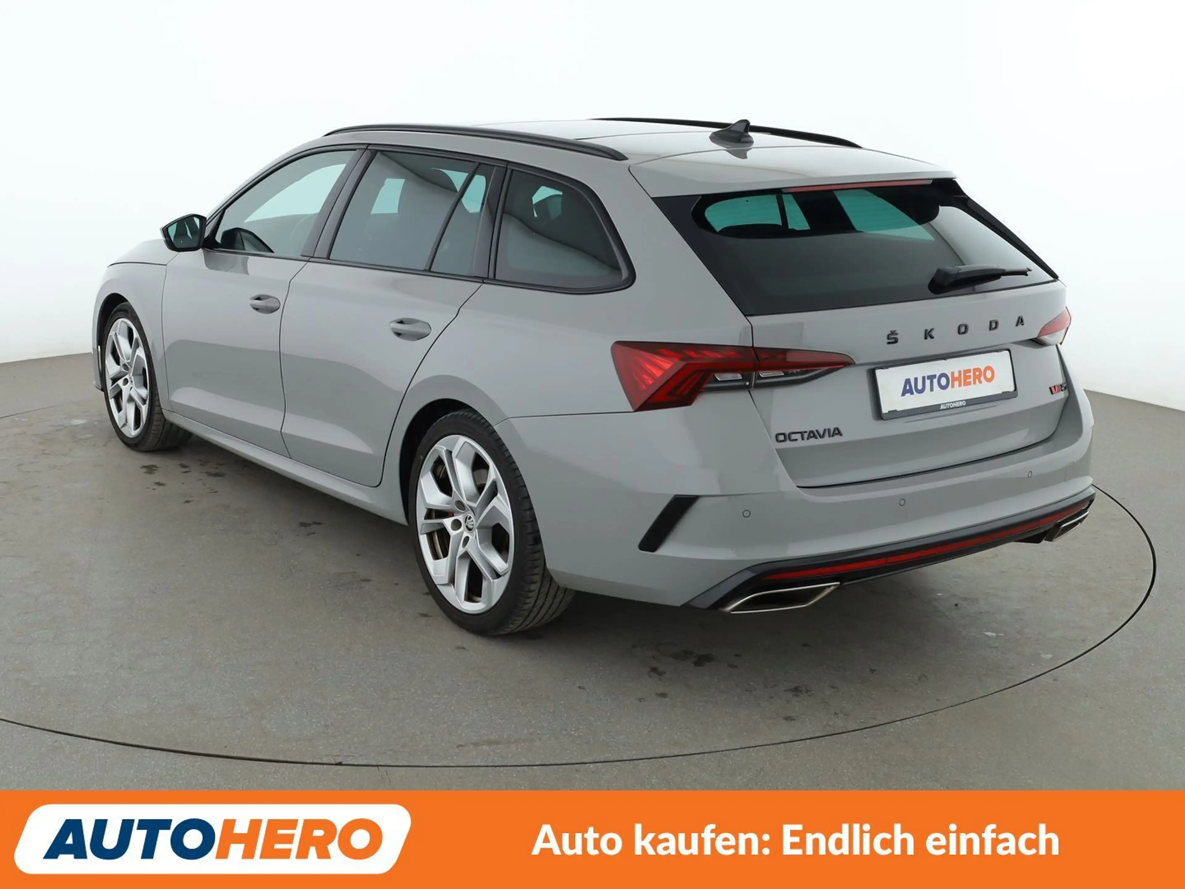 Skoda Octavia 2.0 TSI RS Aut.*NAVI*LED*TEMPO* — photo 4