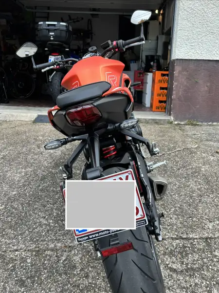 Triumph Street Triple R - foto 5