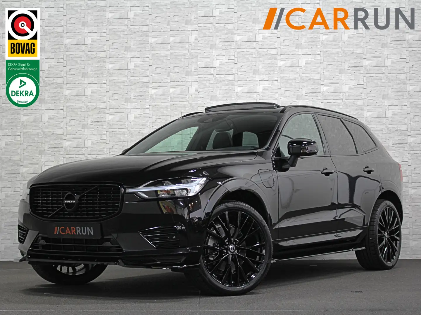 Volvo XC60 T8 391pk AWD R-Design Plus Pack | Panorama | ACC | Schwarz - 1