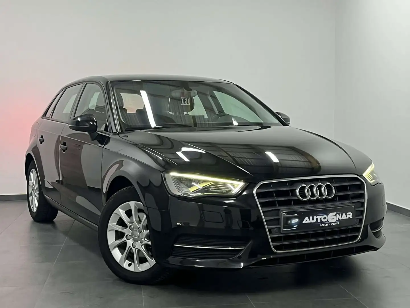 Audi A3 A3 Sportback 2.0 TDi - 1erMain - Airco - Navi Noir - 1