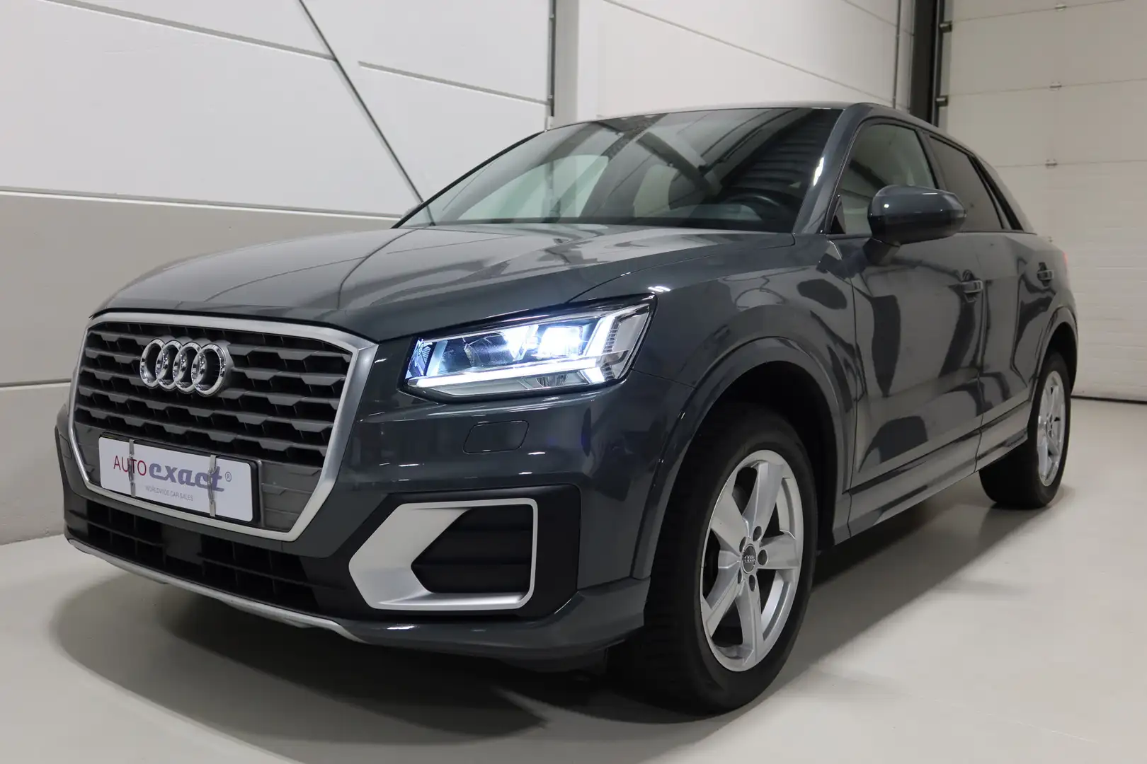 Audi Q2 1.0 TFSI Sport Pro Line S I Leer I Nanogrijs I Led Grau - 1