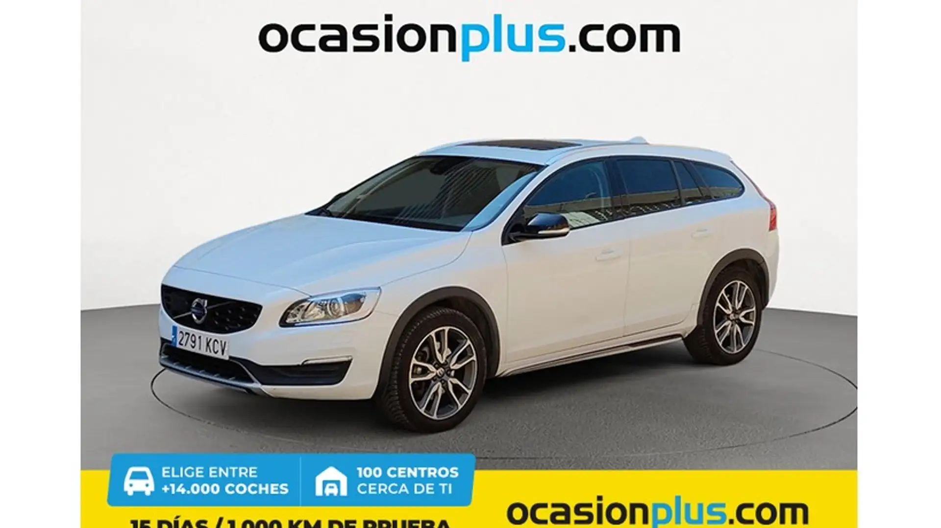 Volvo V60 Cross Country D4 Momentum AWD Aut. Bianco - 1