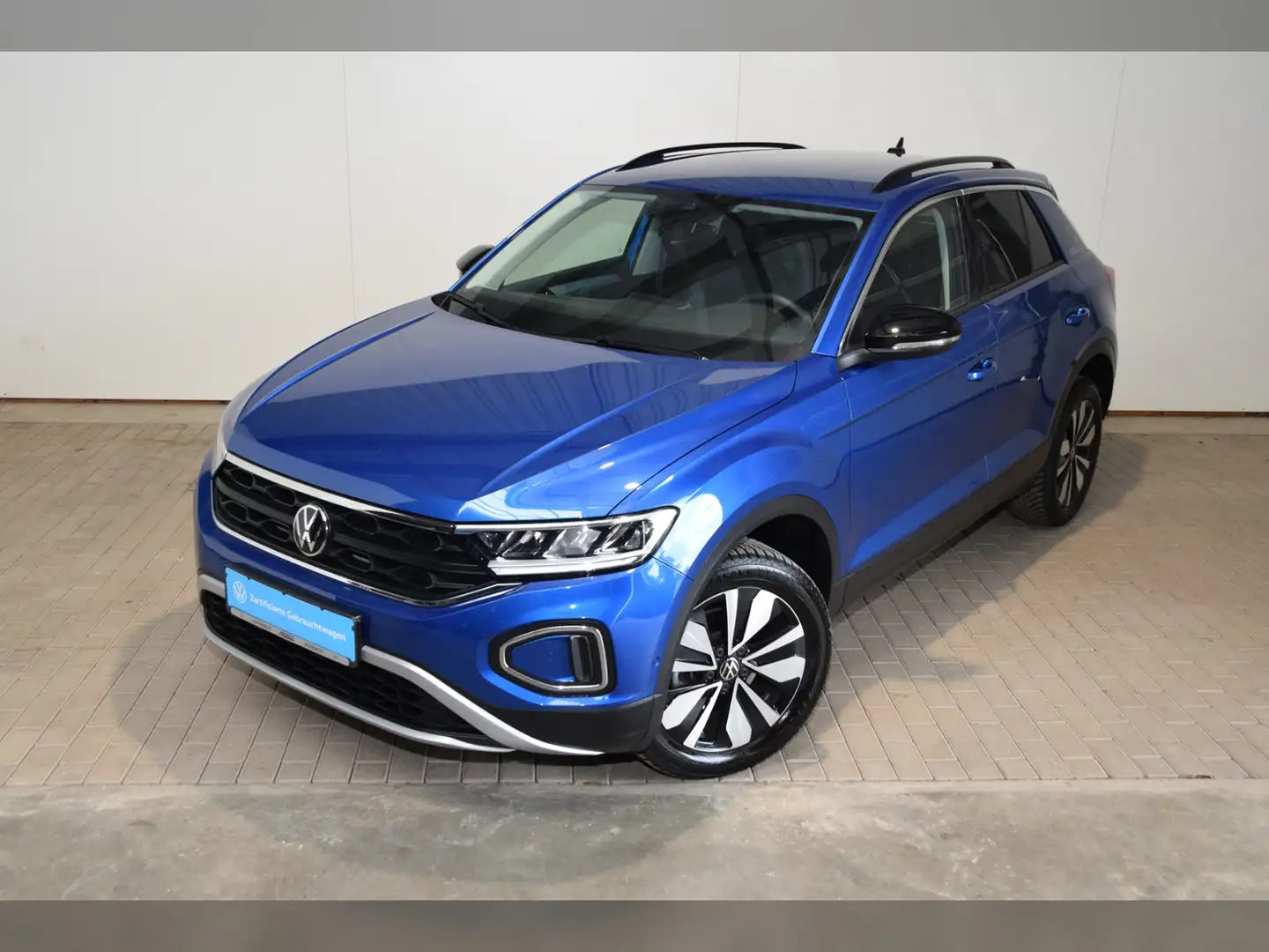 Volkswagen T-Roc TSI Goal AHK - LED - Navi - RearView Blauw - 2
