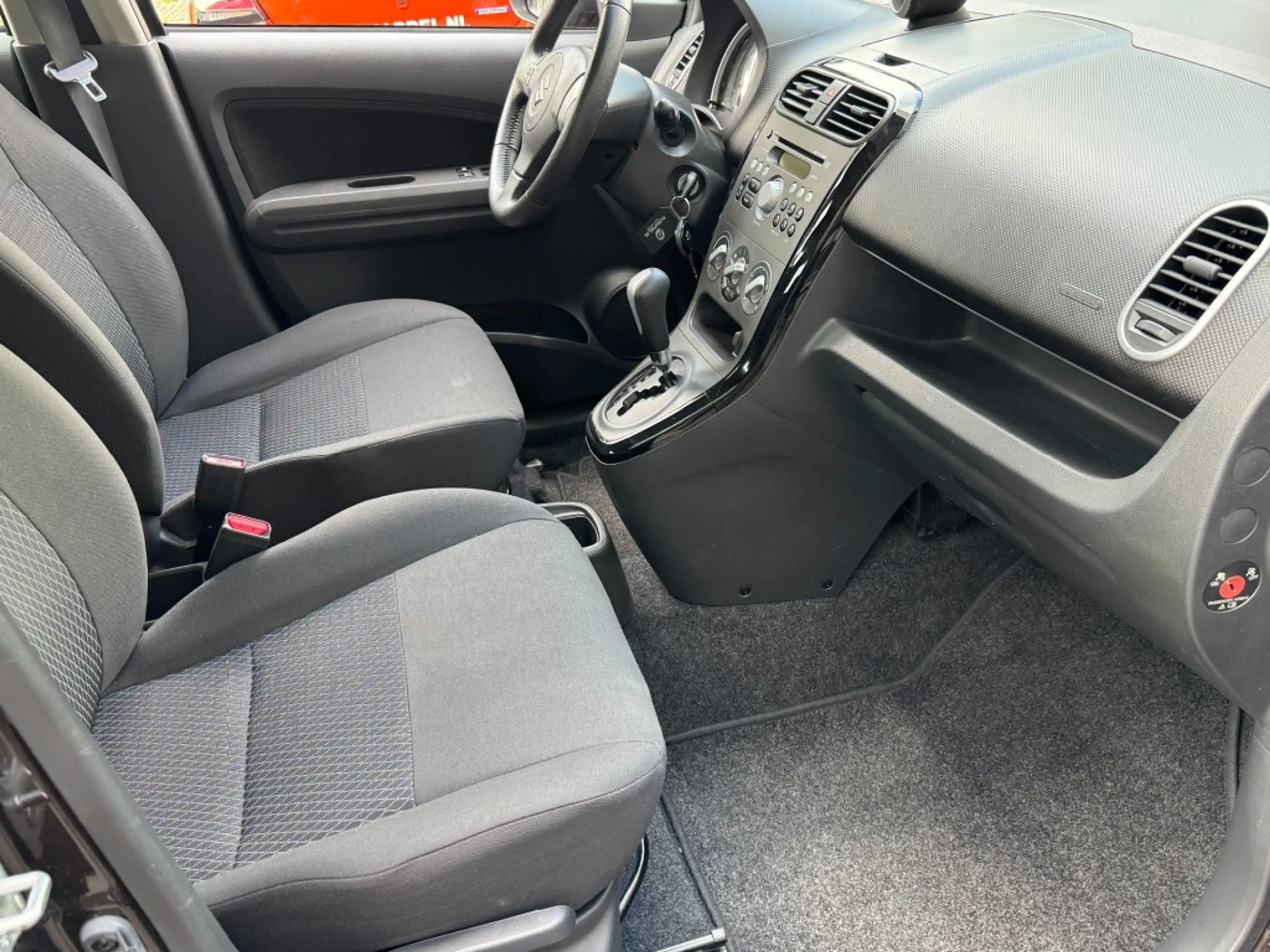 Suzuki Splash 1.2 Comfort AUTOMAAT 5-deurs Airco — photo 22