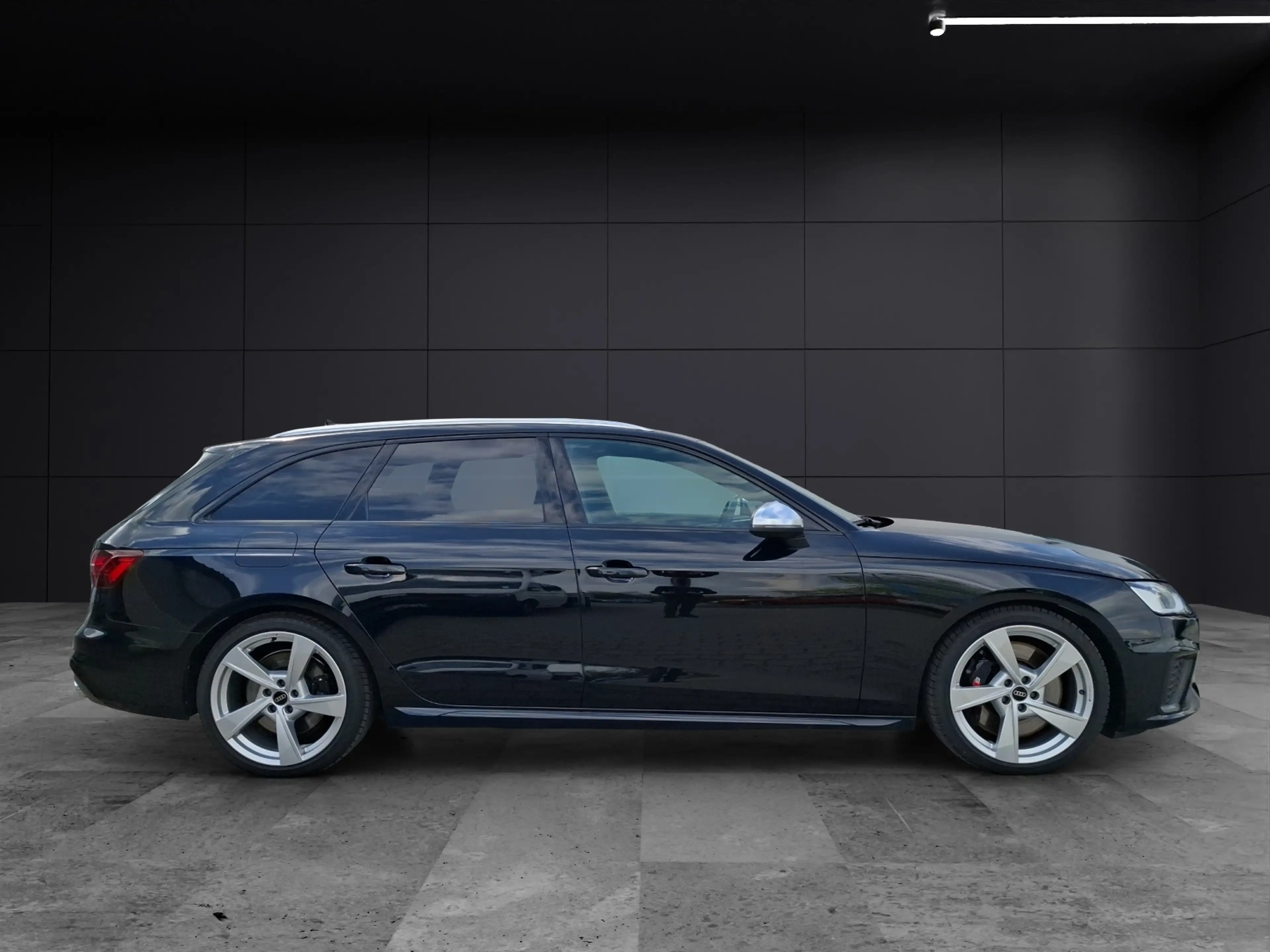 Audi S4 Avant TDI quattro Matrix AHK Navi AVC Pano B&O ... — photo 6