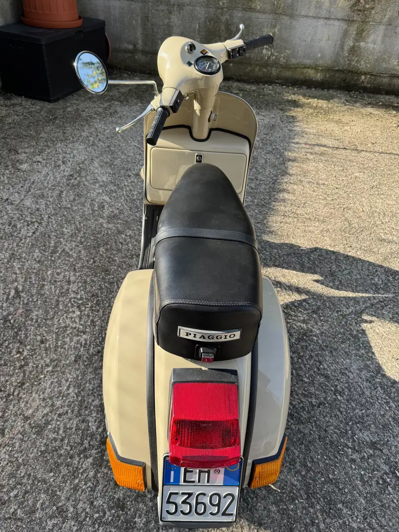 Vespa P 200 E Beige - 2