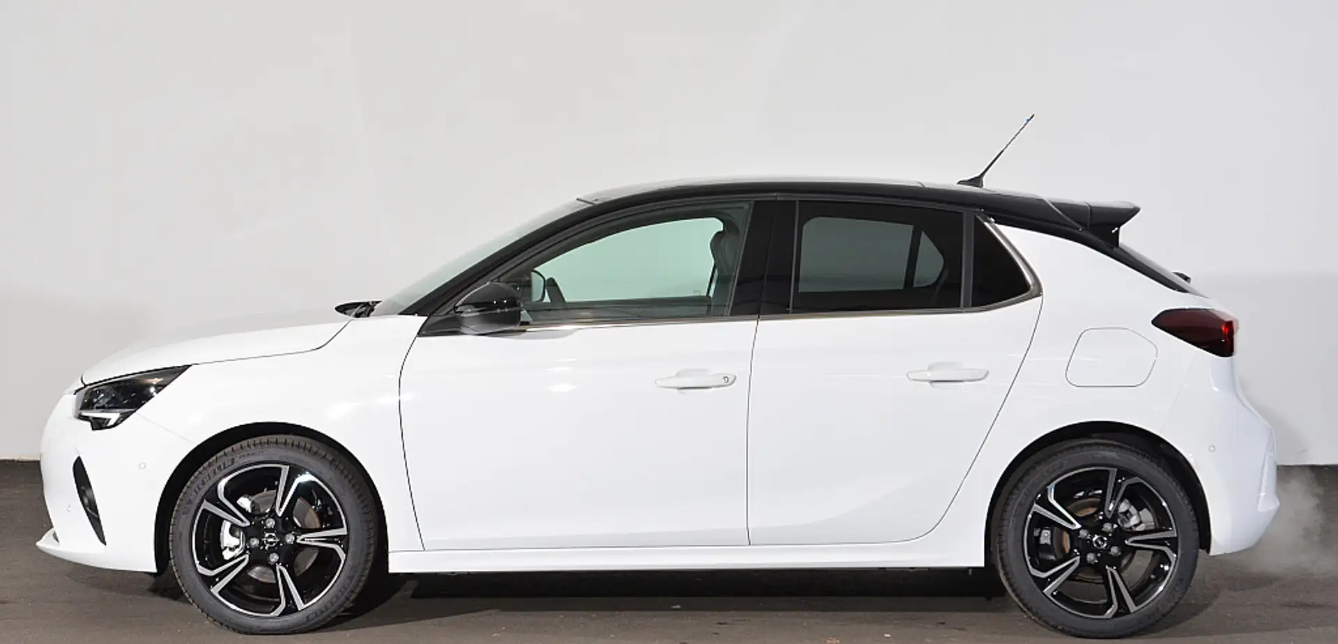 Opel Corsa 1,2 Direct Injection Turbo GS-Line Aut. Weiß - 2