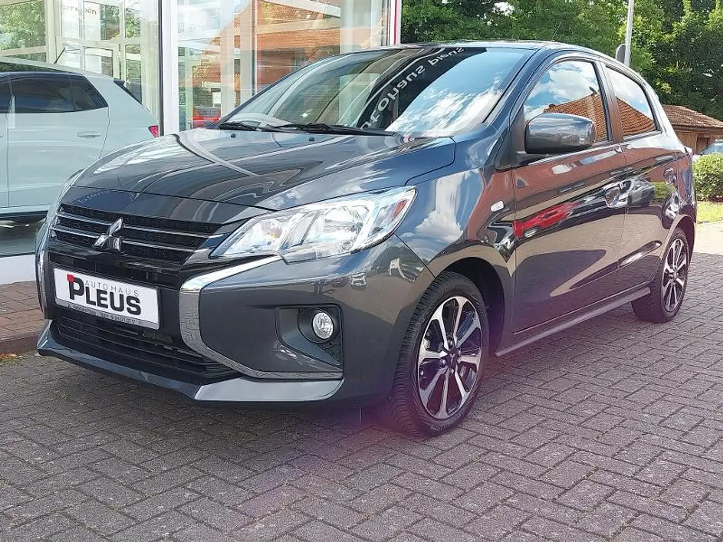 Mitsubishi Space Star Select+ 1.2 MIVEC ClearTec CVT Gris - 2
