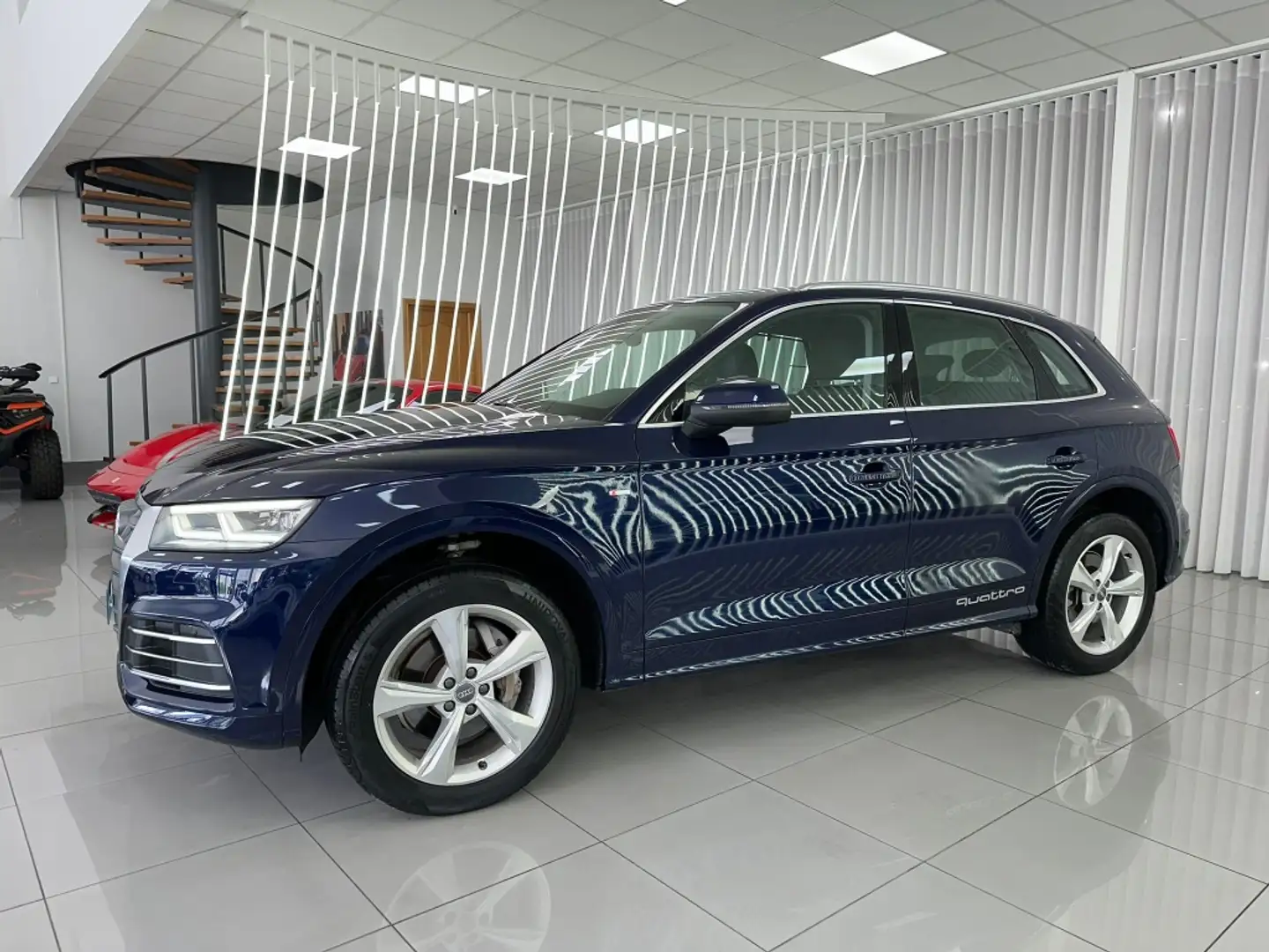 Audi Q5 35 TDI S tronic Azul - 2
