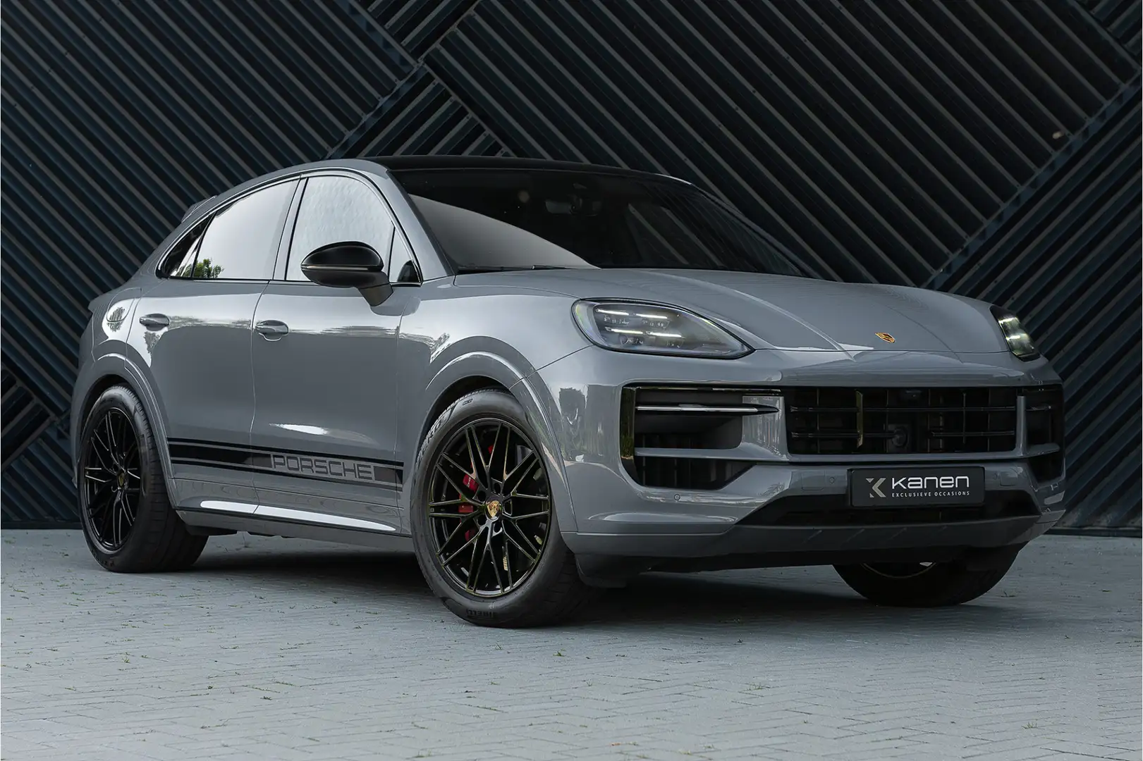 PORSCHE Cayenne Coupe