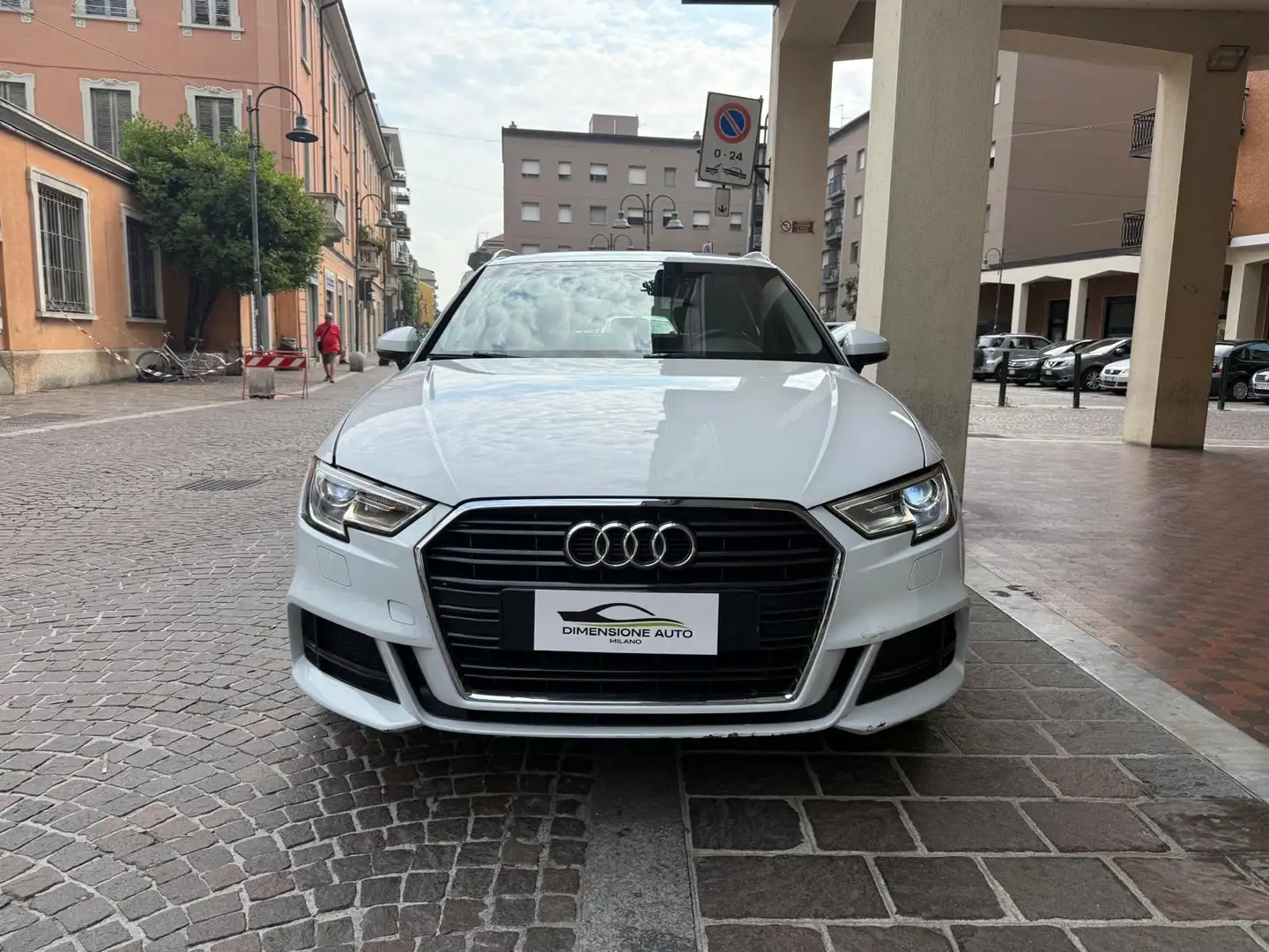 Audi A3 A3 Sportback 30 1.6 tdi S-line 116cv s-tronic Bianco - 2