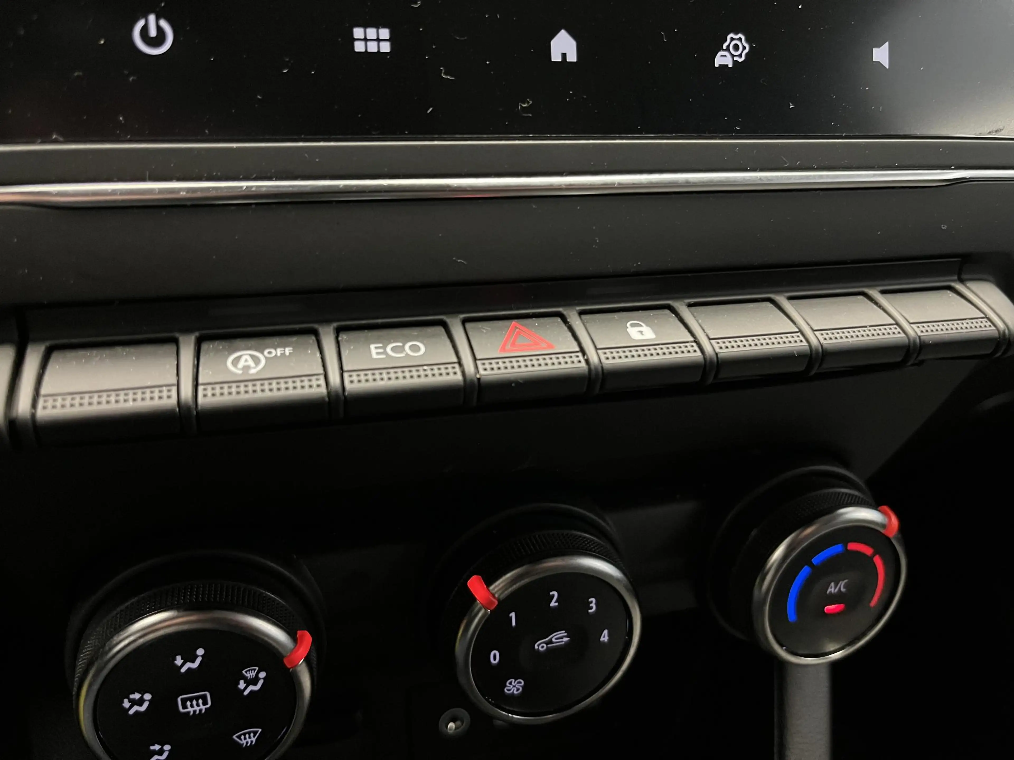 Renault Clio 1.0 TCe 90 GPF evolution | All-SEASONS | CARPLAY | — photo 36