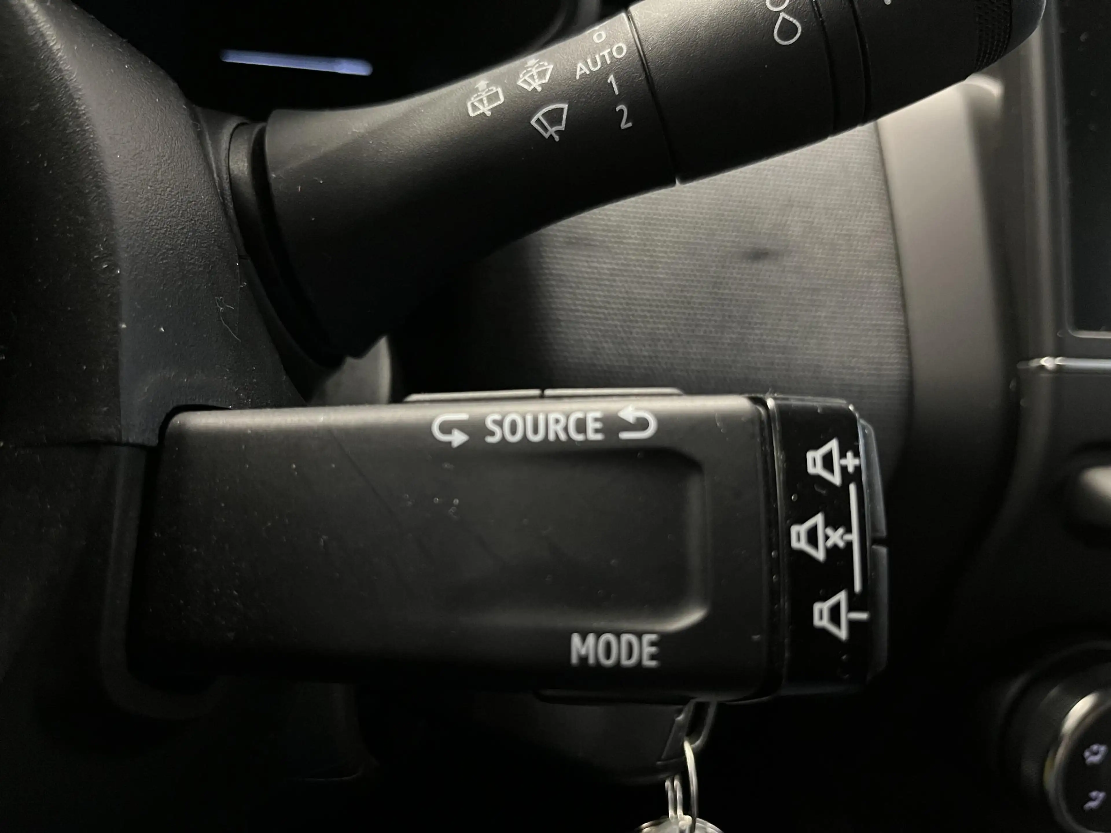 Renault Clio 1.0 TCe 90 GPF evolution | All-SEASONS | CARPLAY | — photo 34