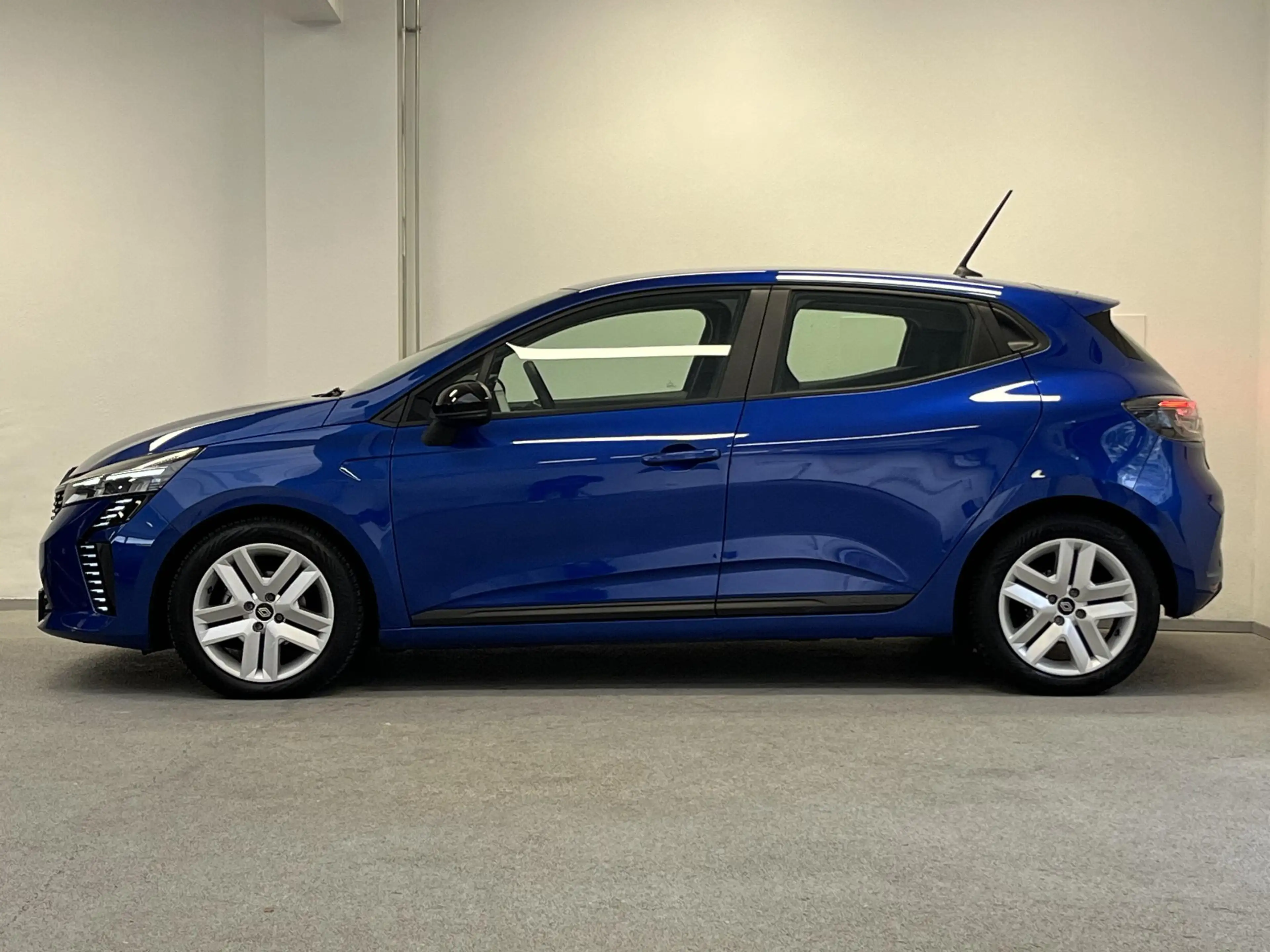 Renault Clio 1.0 TCe 90 GPF evolution | All-SEASONS | CARPLAY | — photo 10