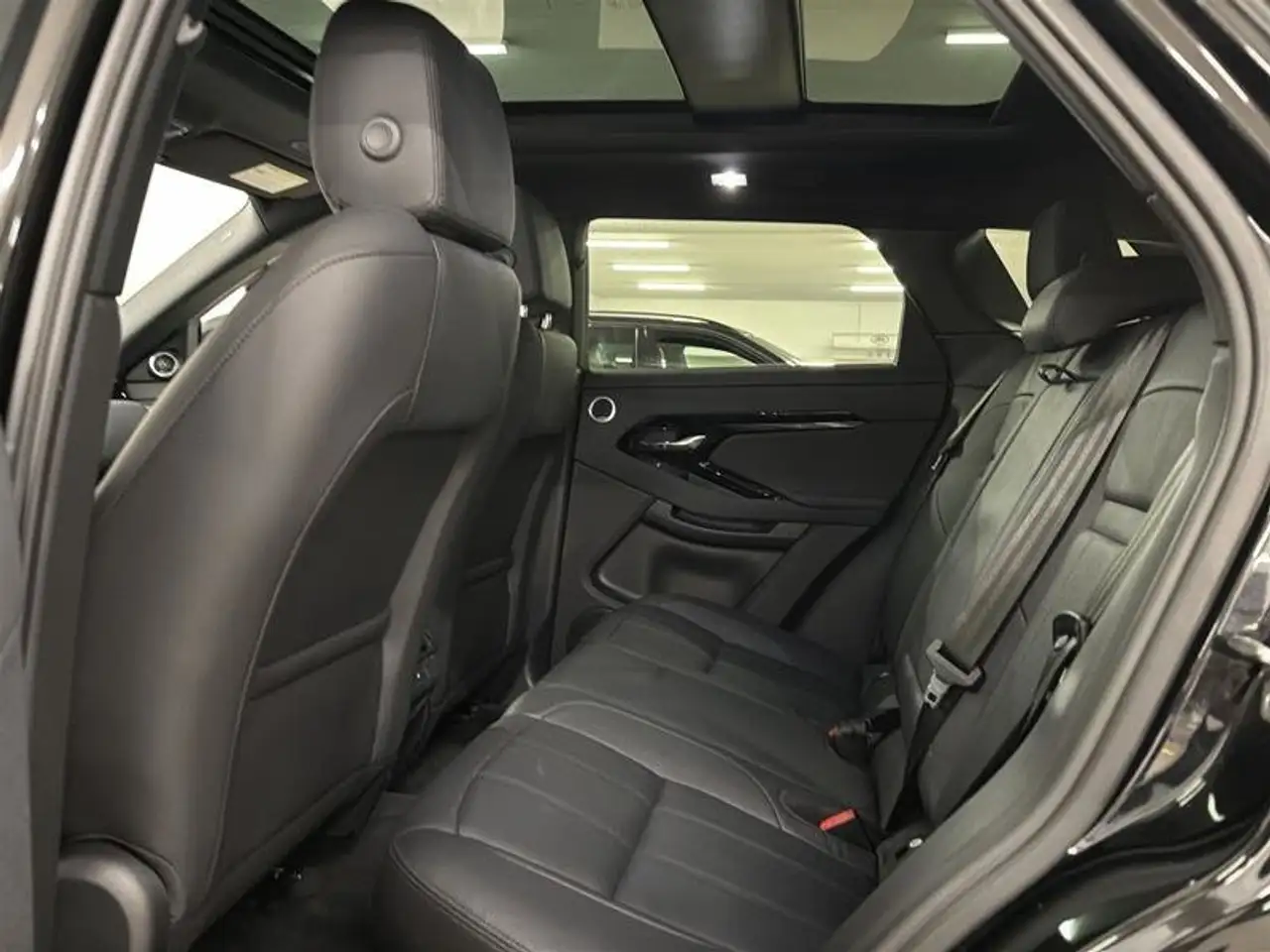Land Rover Range Rover Evoque снимка Land Rover Range Rover Evoque