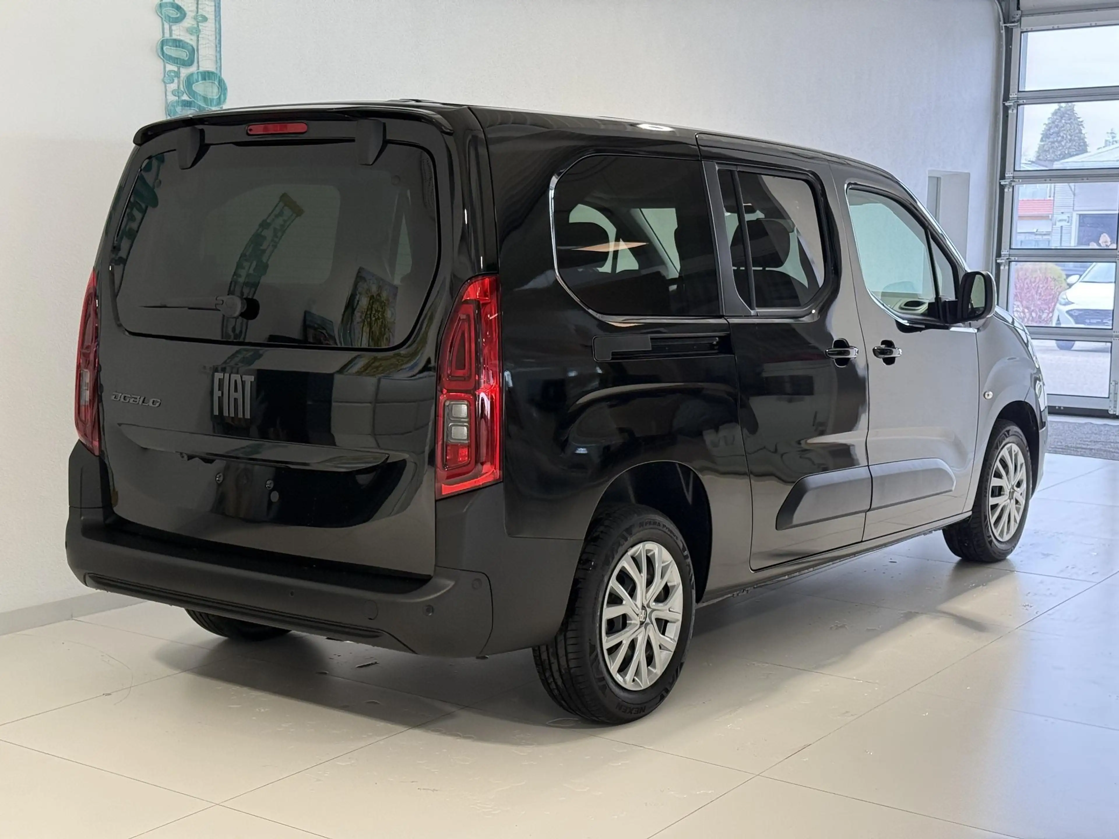 Fiat Doblo L2 1.5 MTJ 100k 6MT 75 kW 7 Sitze (102 PS)  Tec... — photo 5