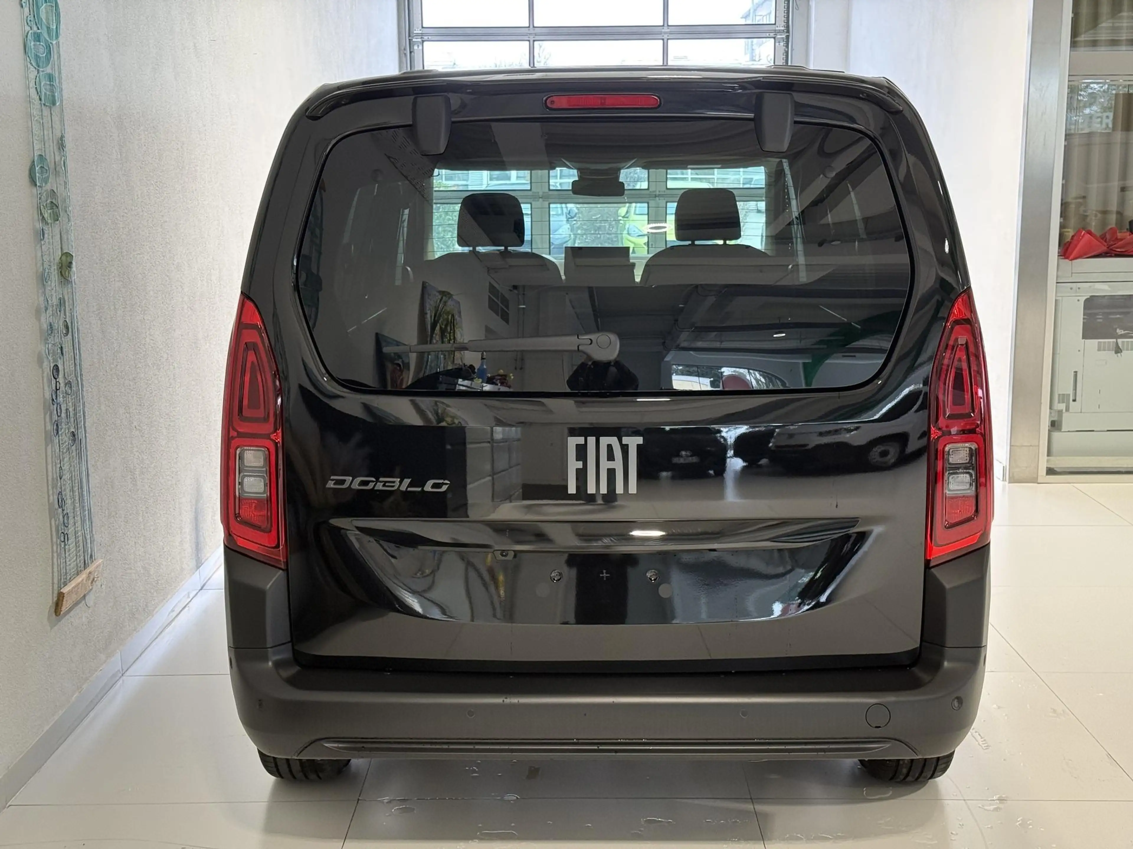 Fiat Doblo L2 1.5 MTJ 100k 6MT 75 kW 7 Sitze (102 PS)  Tec... — photo 6