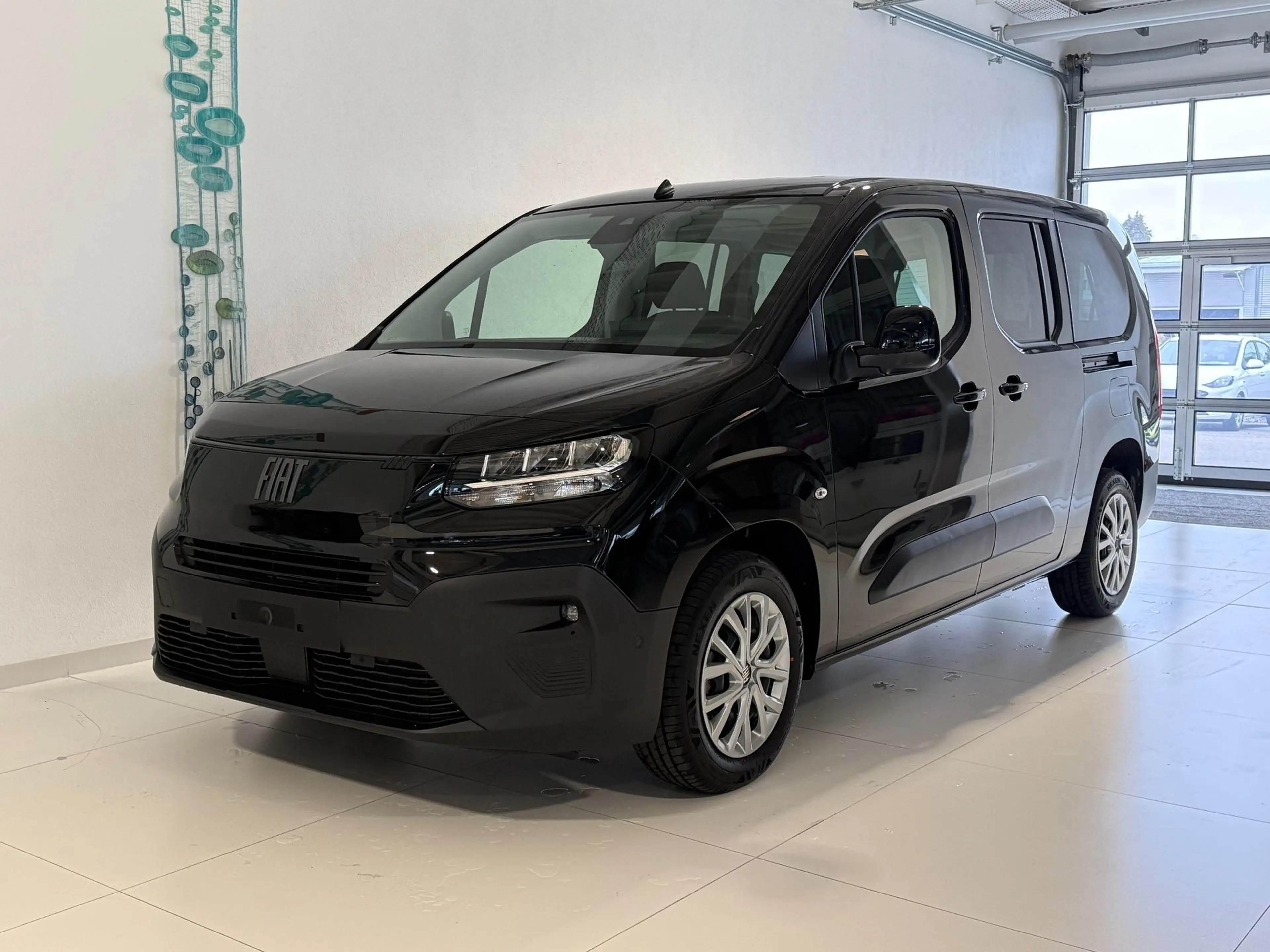 Fiat Doblo L2 1.5 MTJ 100k 6MT 75 kW 7 Sitze (102 PS) Tec...