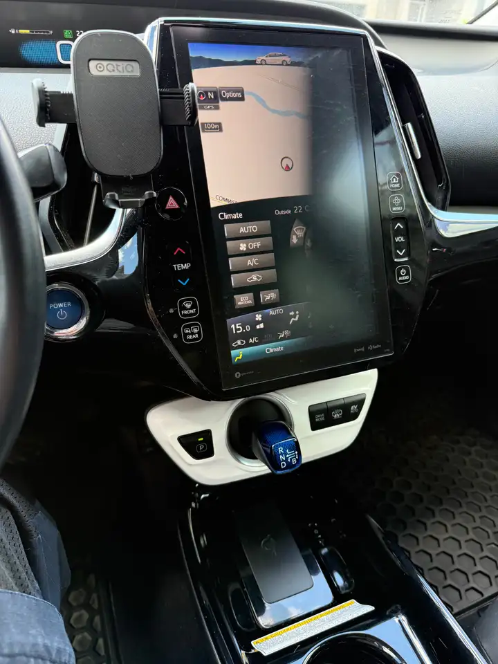Toyota Prius Prime photo Toyota Prius Prime