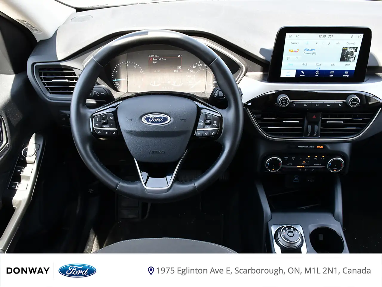 Ford Escape снимка Ford Escape