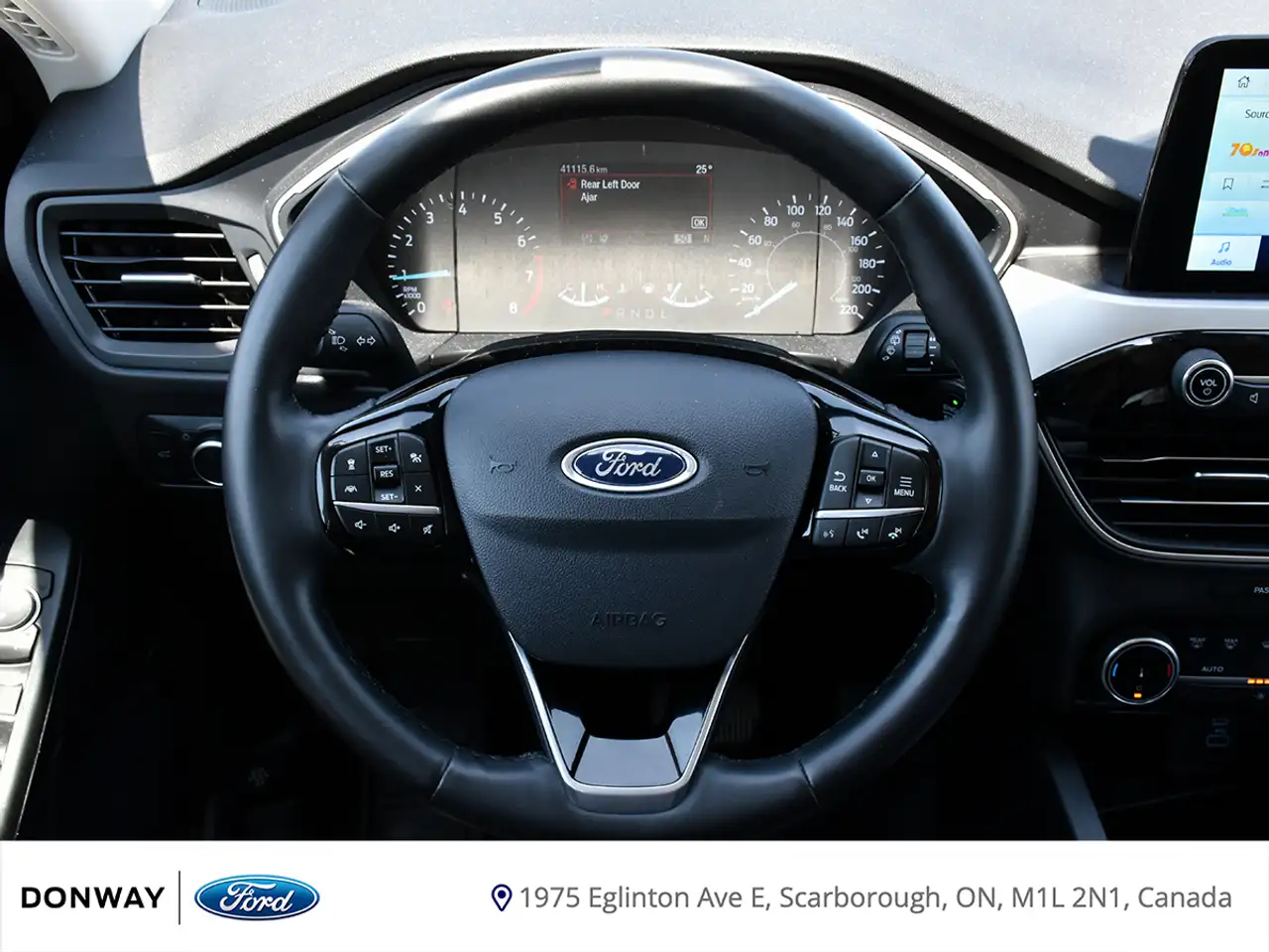 Ford Escape снимка Ford Escape