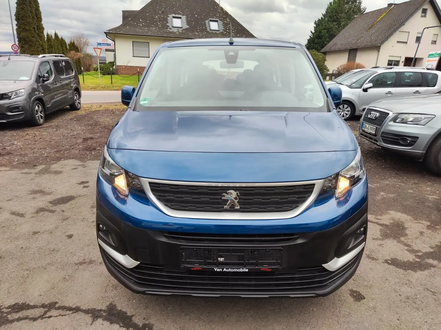 Peugeot Rifter L2 1.5 HDI 7-Sitzer Navi Tempomat Blau - 2