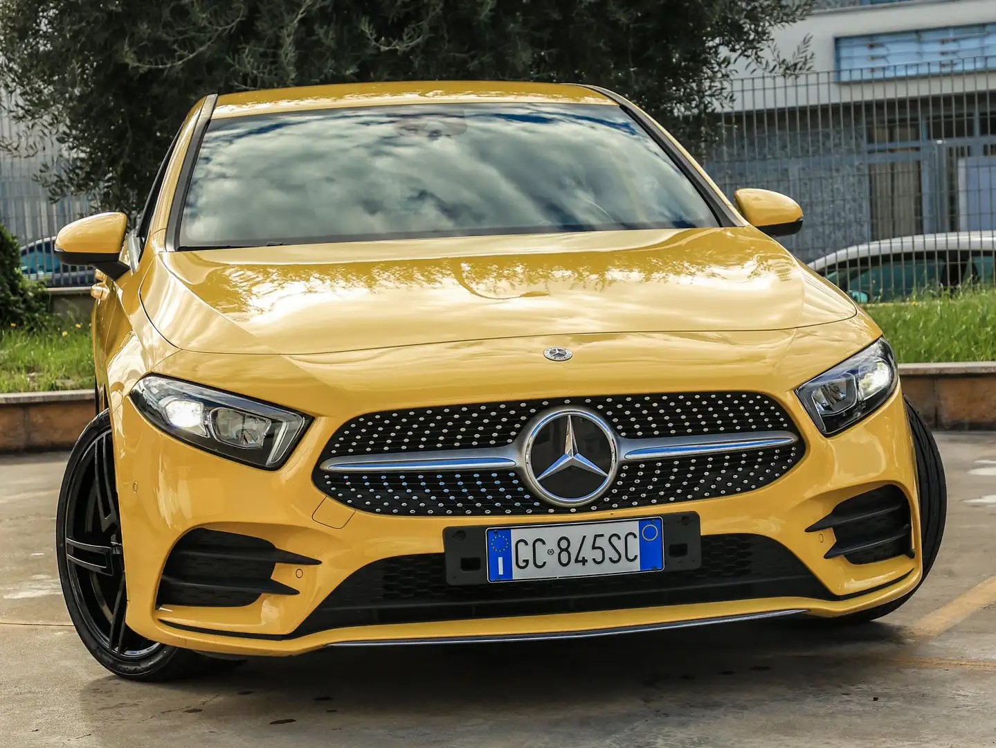 Mercedes-Benz A 220 Classe A - W177 2018 d Premium auto Żółty - 2