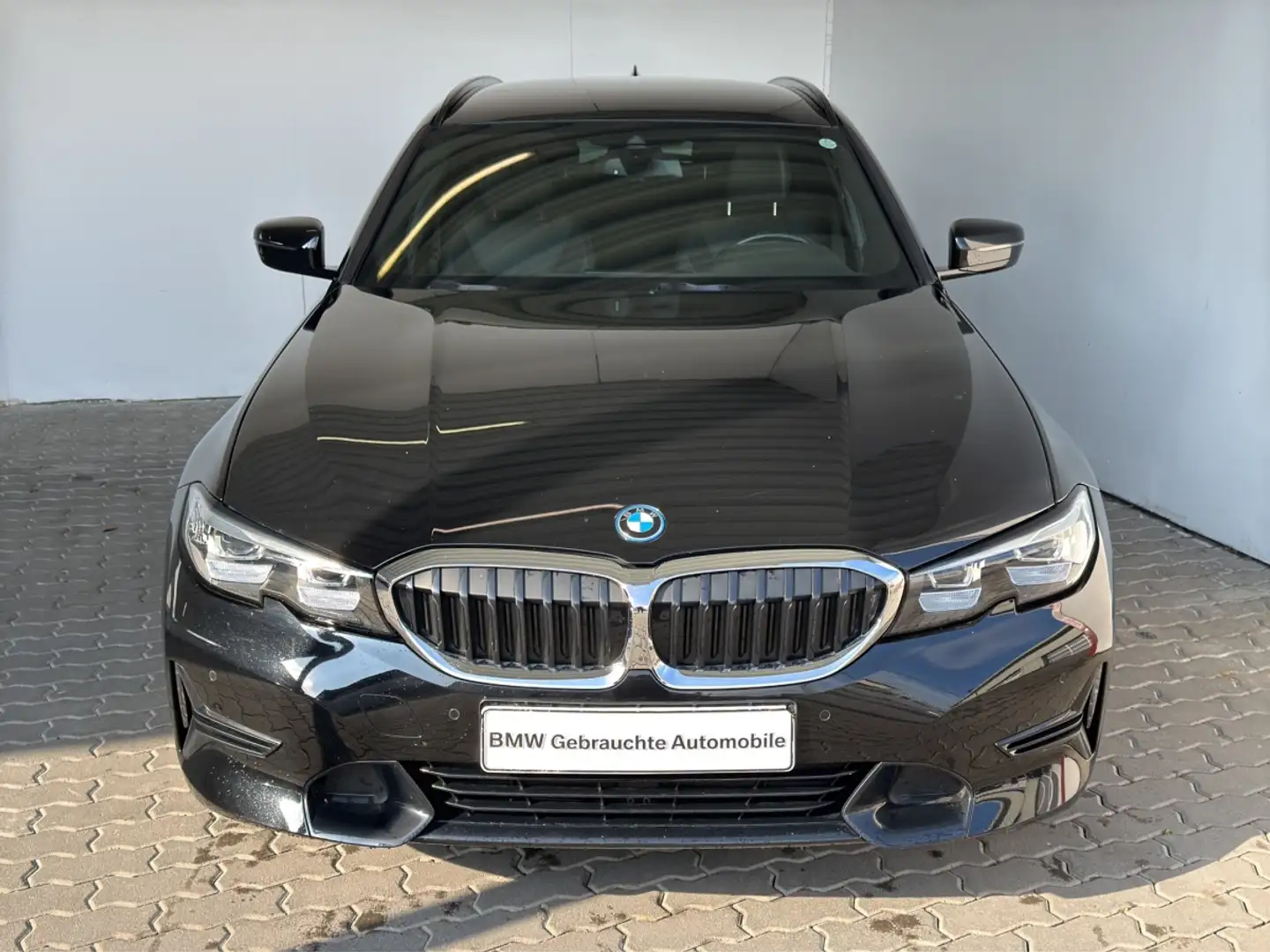 BMW 320 e Tour. Sport Line Navi.LED.Sport-LR.KomfZg Schwarz - 1