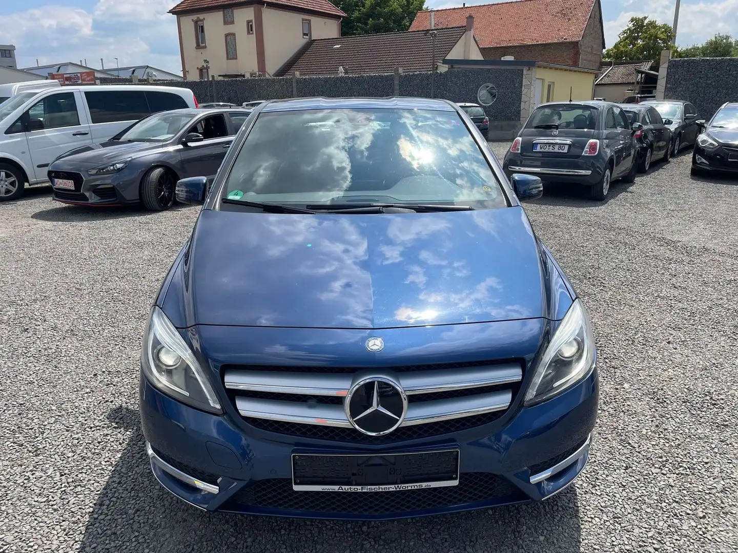 Mercedes-Benz B 180 CDI  Navi  Xenon  PDC  AHK Blue - 2