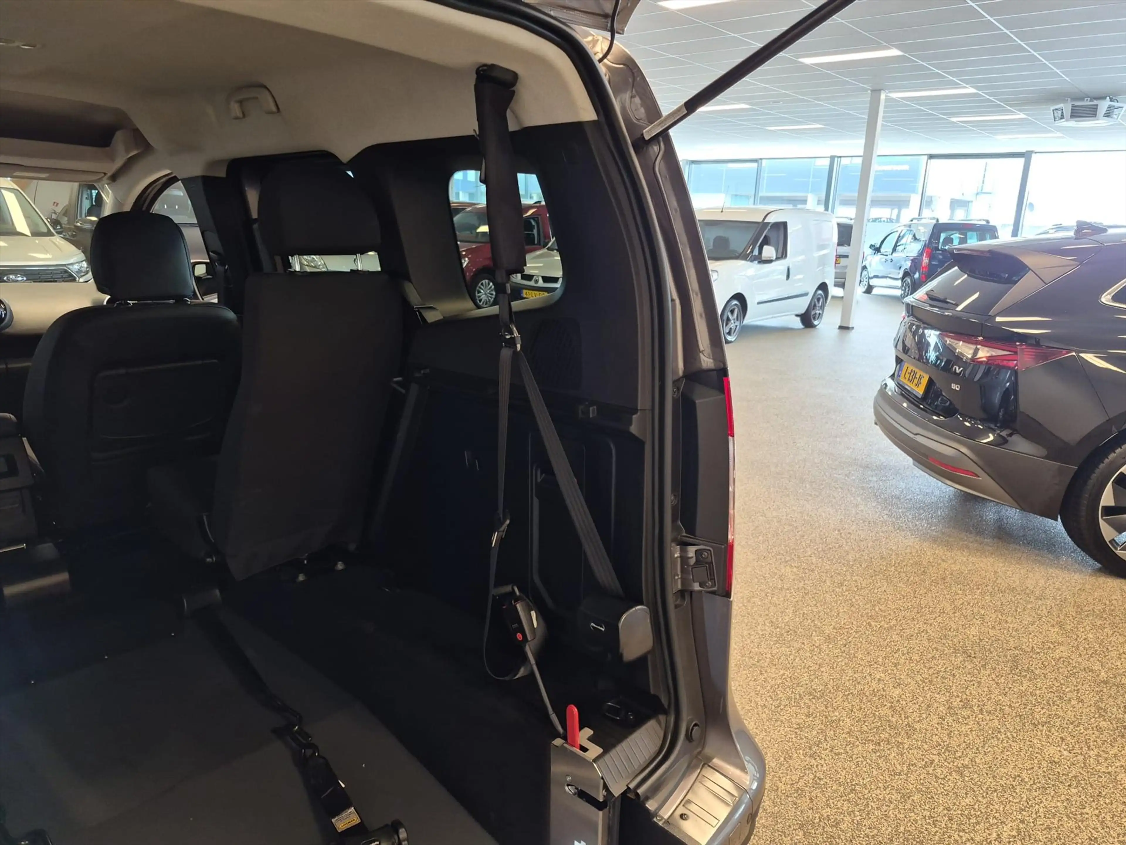 Mercedes-Benz Citan Rolstoelauto Automaat — photo 9