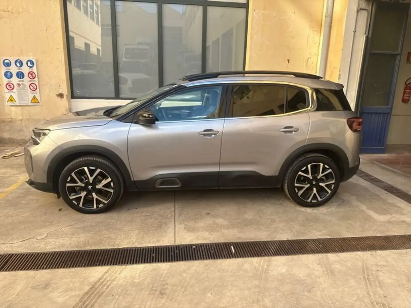 Citroen C5 Aircross PureTech 130 S&S Shine Pack EAT8 Grigio - 2