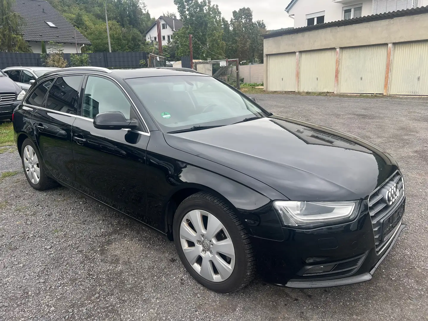 Audi A4 A4 Diesel Avant 3.0 TDI DPF -NAVI-AHK-SHZ-TÜV 3.2 Černá - 1